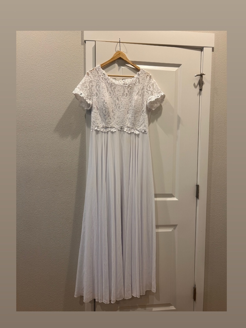 White Lace Bodice Maxi Dress